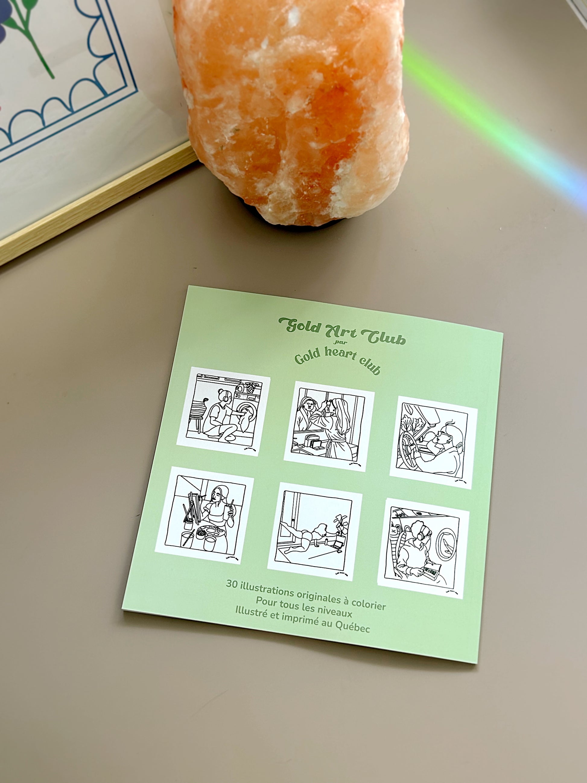 Cahier à colorier adulte illustré et imprimé au Québec Gold Heart Club
