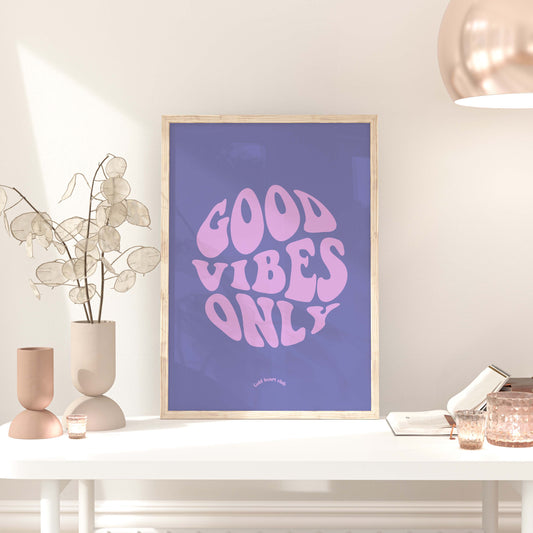 Illustration Good Vibes Only fait au Québec Gold Heart Club