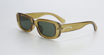 Lunettes soleil femme tendance Kiwi Gold Heart Club