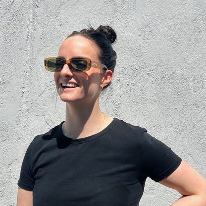 Lunettes soleil femme tendance Kiwi Gold Heart Club