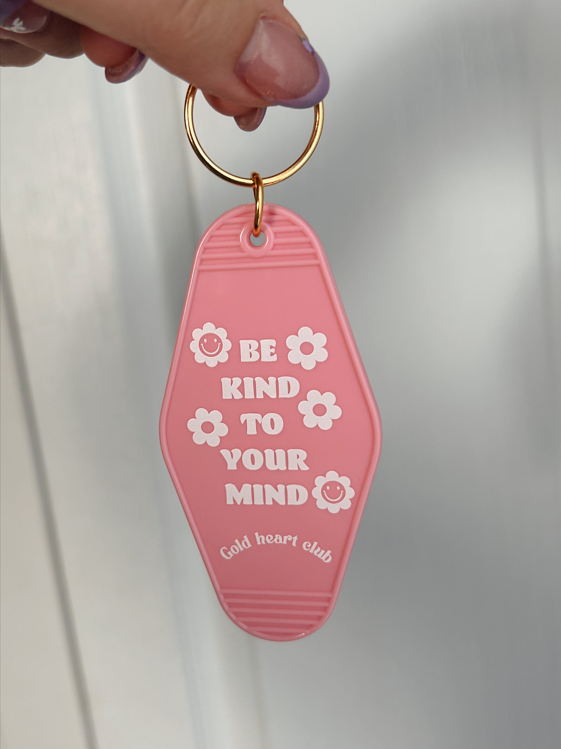 Porte-clé illustré Be Kind To Your Mind Gold Heart Club