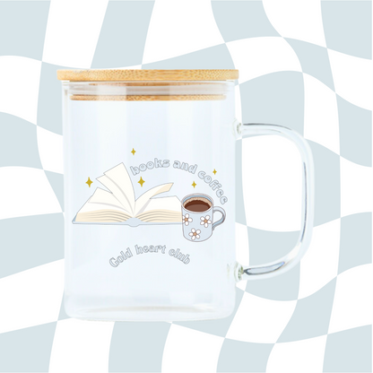 Tasse illustrée Books and Coffee Gold Heart Club fait au Québec